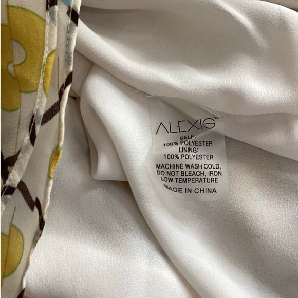Alexis Sania Handkerchief Dress In Yellow And White Flowy Size Small - Picture 13 of 13